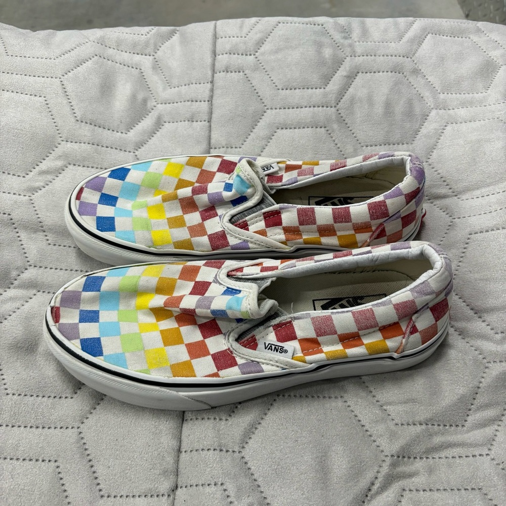 VANS Rainbow Checkerboard Slip-On Shoes Sneakers Canvas 500714 W‎ 6.5/ M 5